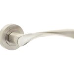 Twirl Designer Door Handles - Image 5