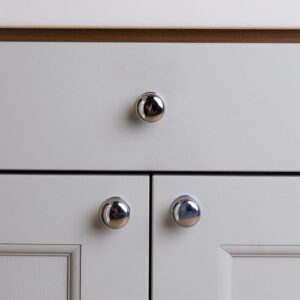 AW Waltz Round Cupboard Knob on Stepped Rose - Image 5