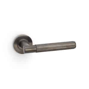 AW Spitfire Knurled Lever on Round Rose - Pair