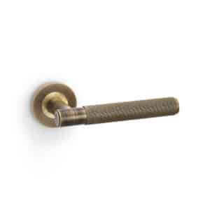 AW Spitfire Reeded Lever on Round Rose - Pair
